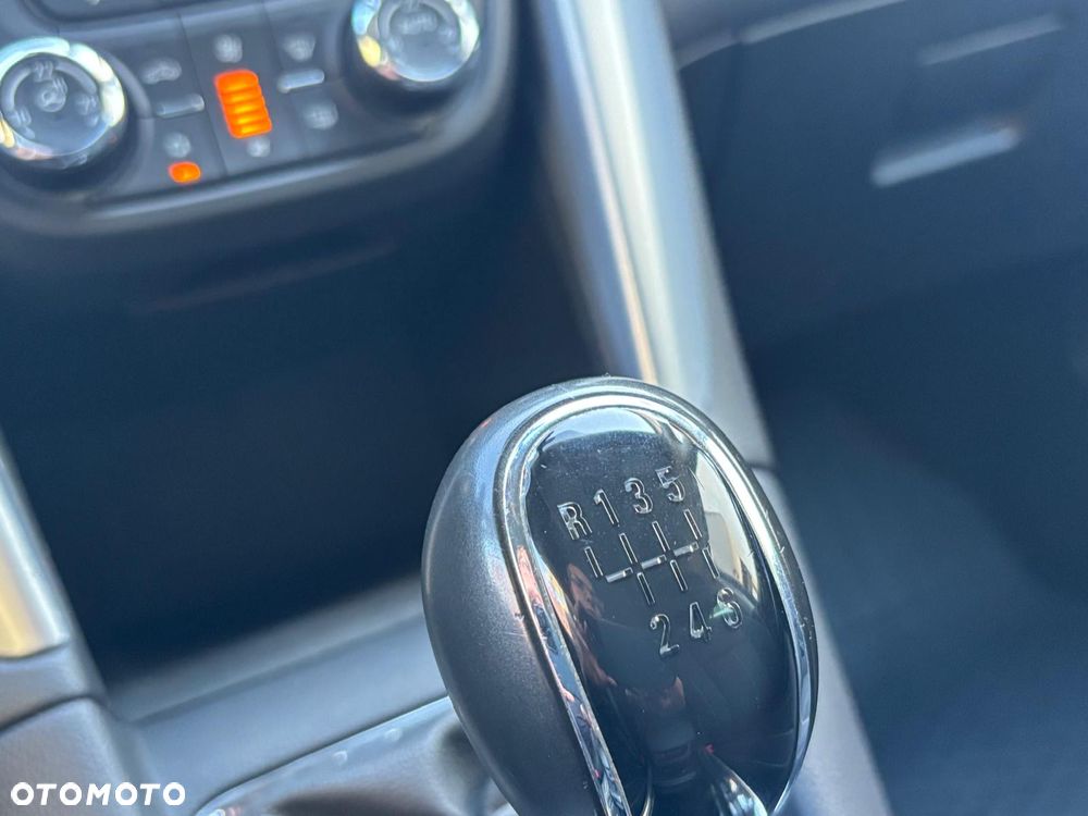 Opel Zafira - 37