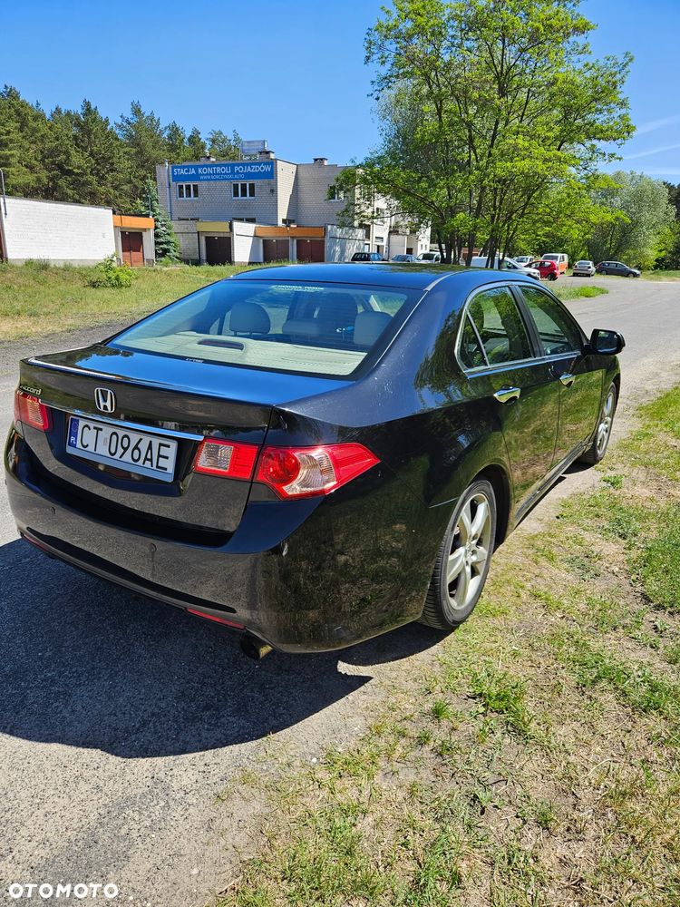 Honda Accord 2.0 Executive - 7