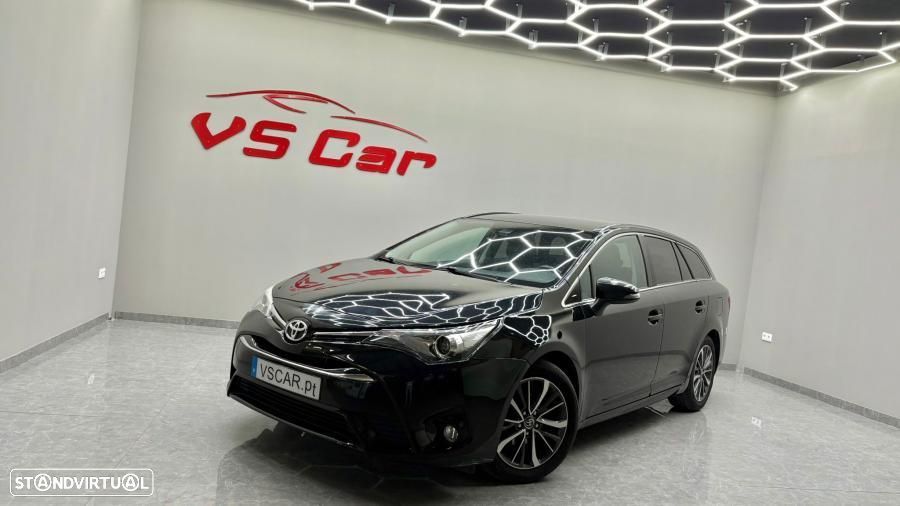 Toyota Avensis Touring Sports 2.0 D-4D Exclusive+GPS - 3