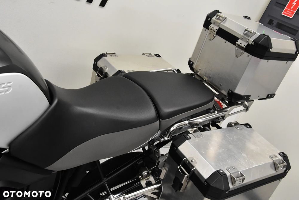 BMW R - 16