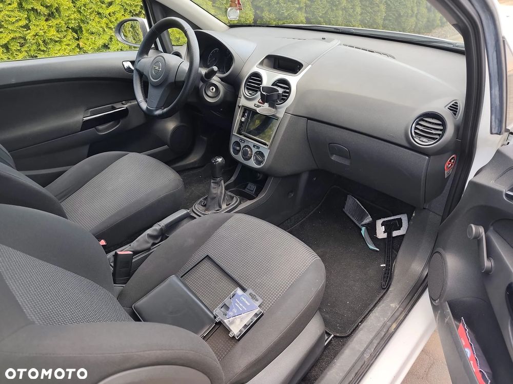 Opel Corsa 1.2 16V (ecoFLEX) Edition - 13