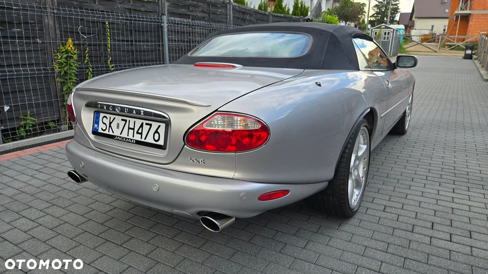 Jaguar XK8 - 6