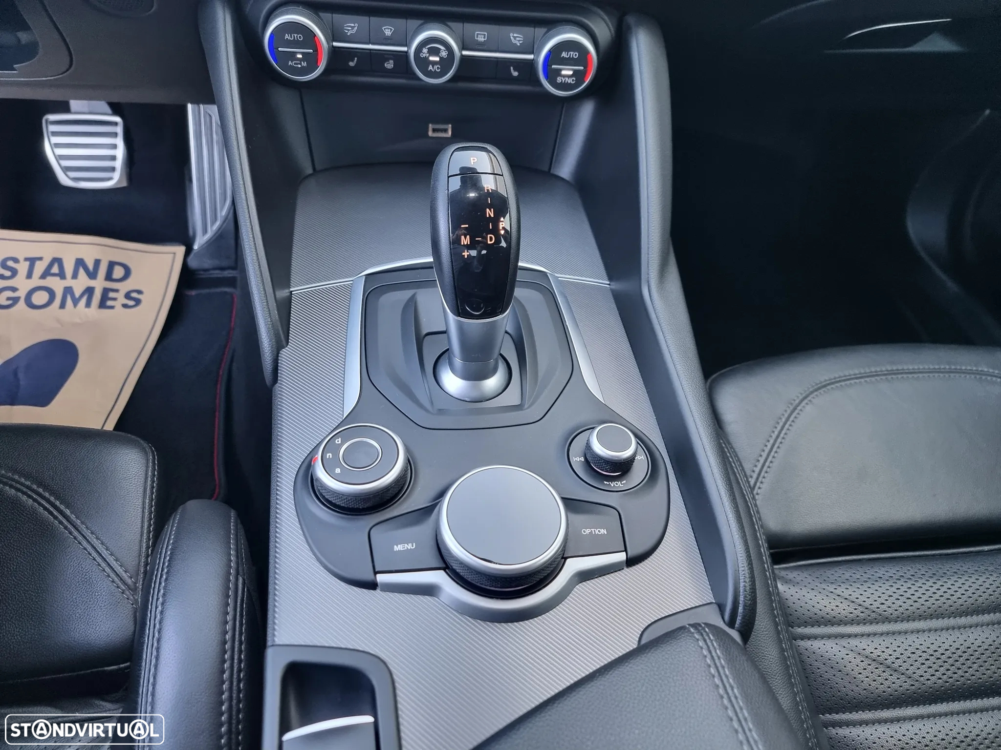 Alfa Romeo Giulia 2.0 T Veloce Q4 AT8 - 25