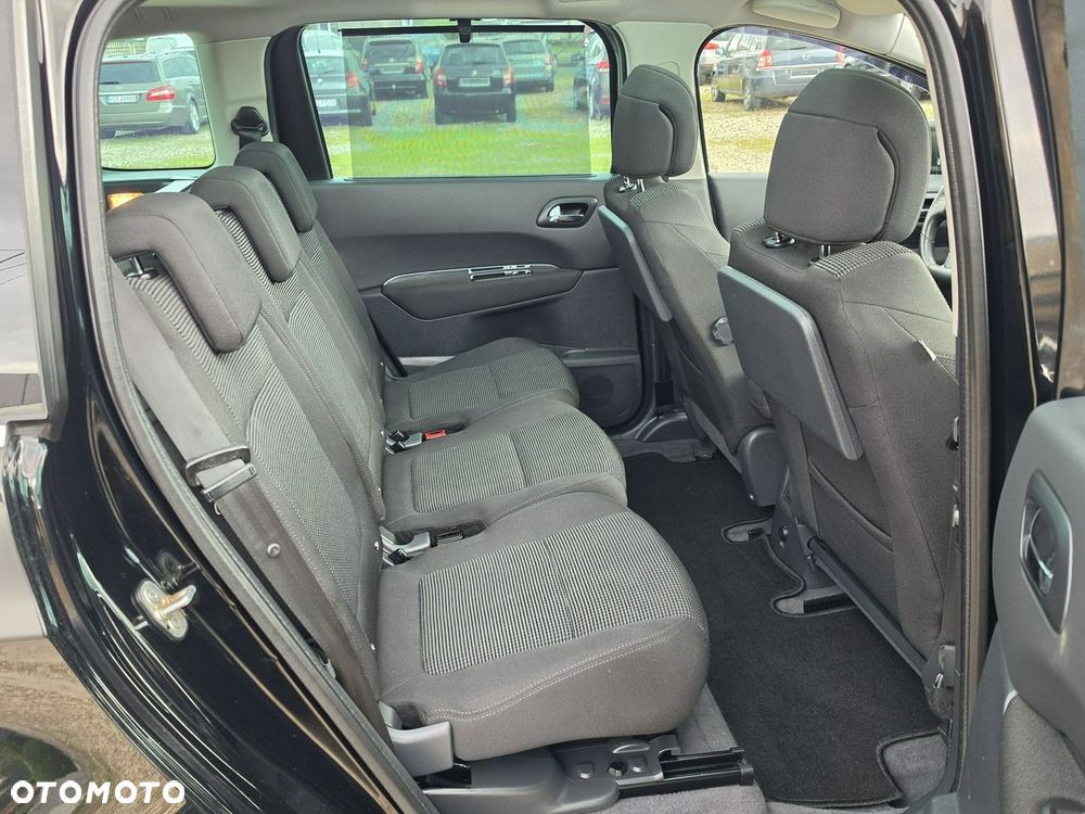 Peugeot 5008 - 30