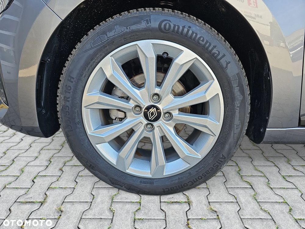 Renault Clio - 37