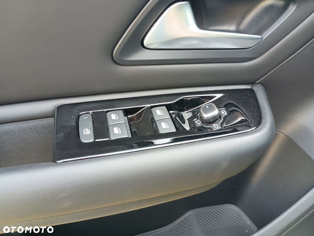 Citroën C5X 1.2 PureTech Shine EAT8 - 20