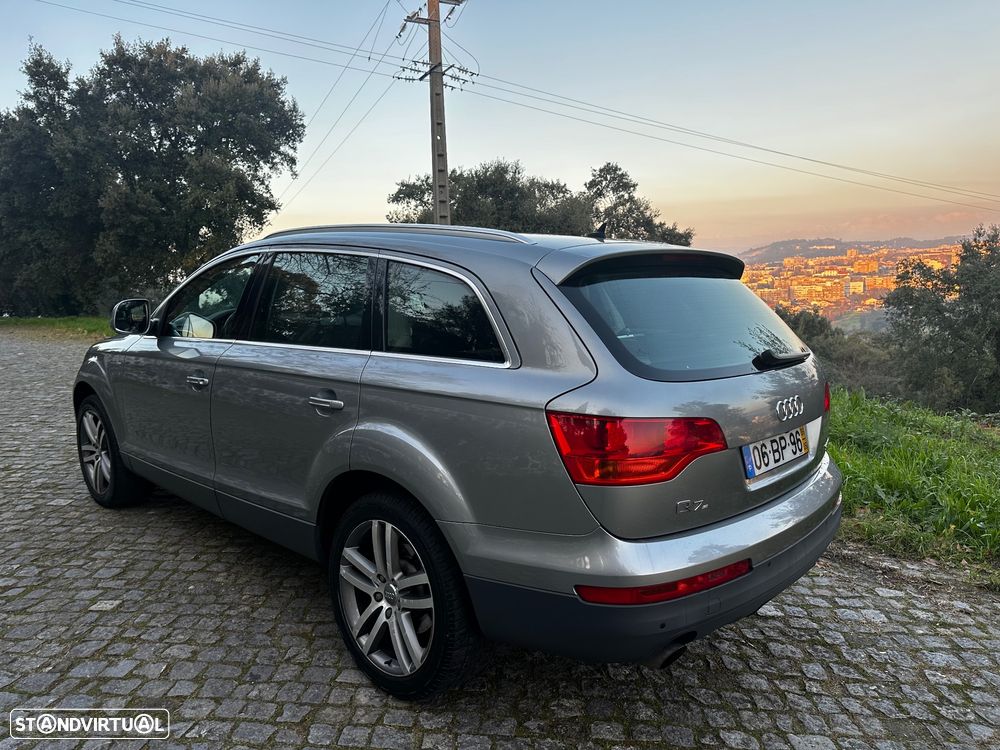 Audi Q7 3.0 TDI Sport Tiptronic - 13