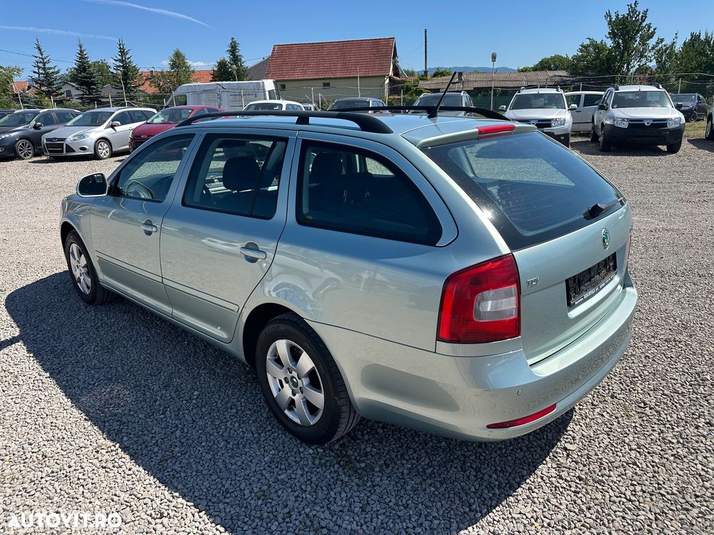 Skoda Octavia 1.6 TDI DPF IMPULS EDITION - 3