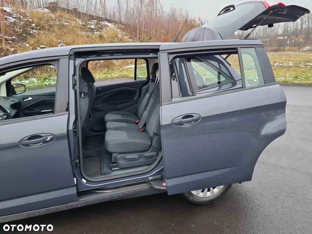 Ford Grand C-MAX 2.0 TDCi Trend - 19