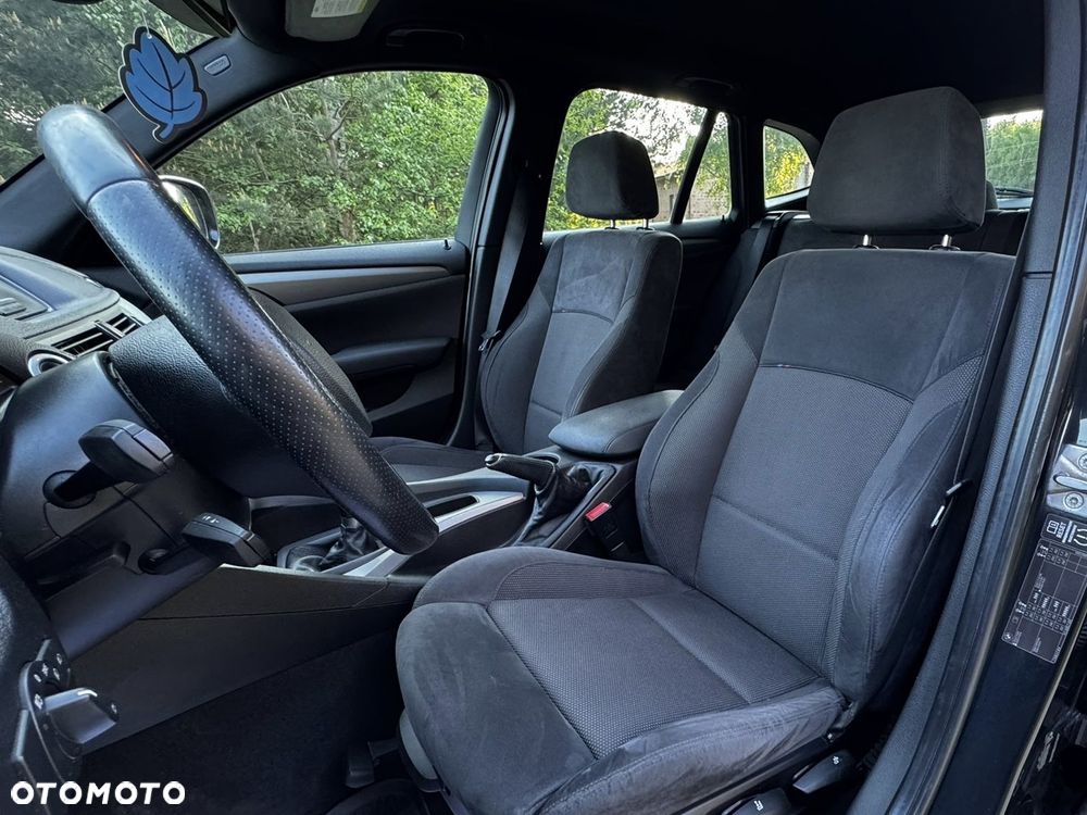 BMW X1 sDrive20d - 13