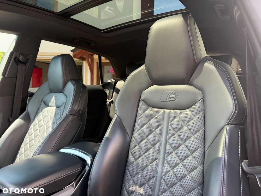 Audi Q8 - 20