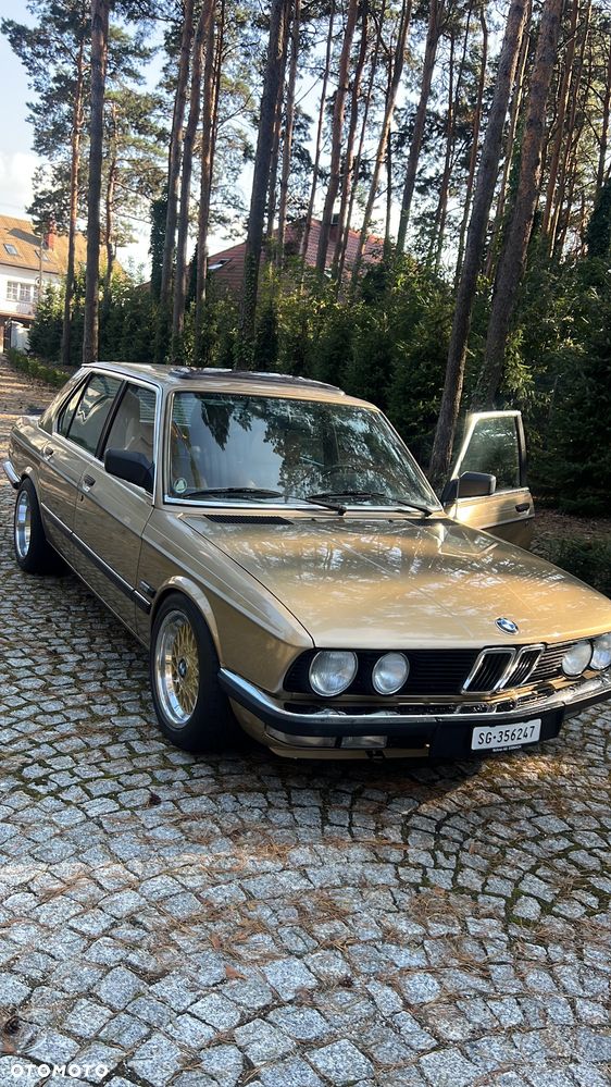 BMW Seria 5 - 16