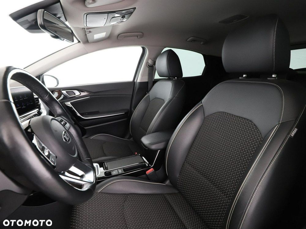 Kia XCeed 1.4 T-GDI OPF DCT7 SPIRIT - 14