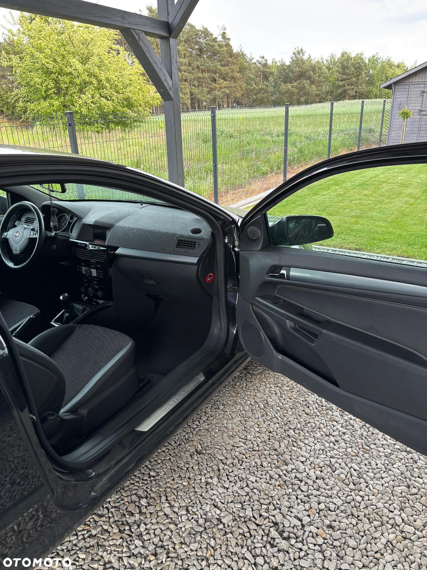 Opel Astra III GTC 1.8 Sport - 18