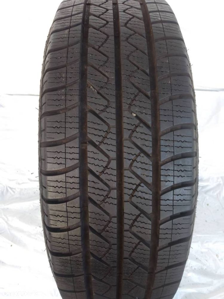 Goodyear Vector 4 Season Cargo 215/65 R16C 109/107T 2022 9mm