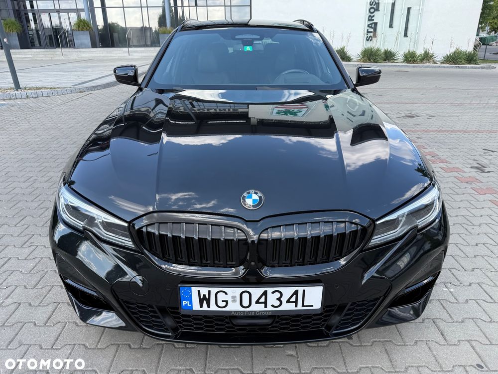 BMW Seria 3 320d Touring xDrive M Sport - 17