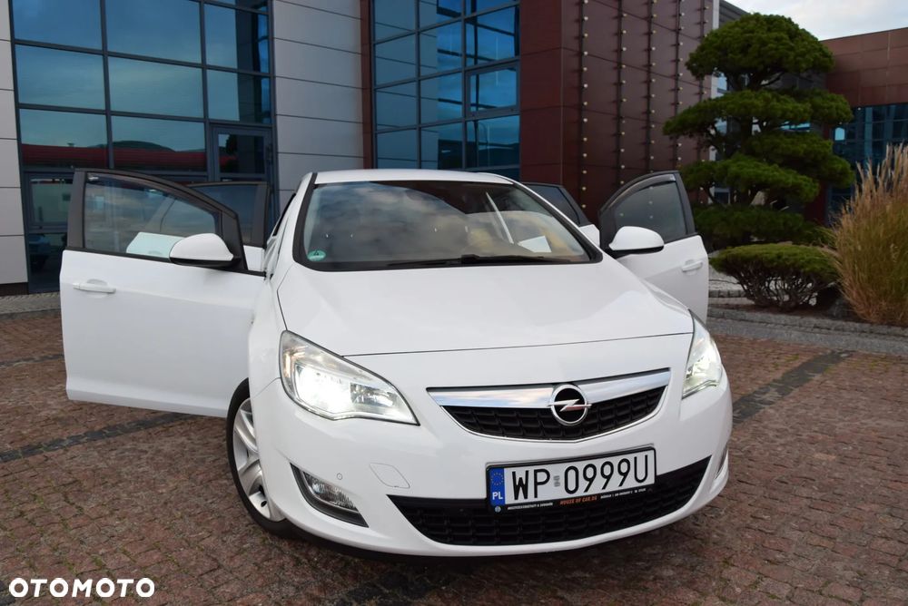 Opel Astra - 4