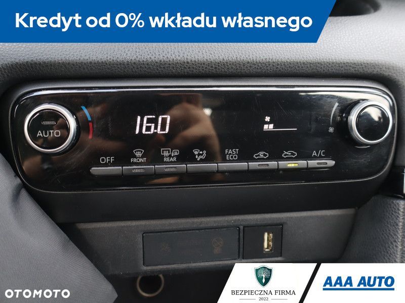 Toyota Yaris - 14
