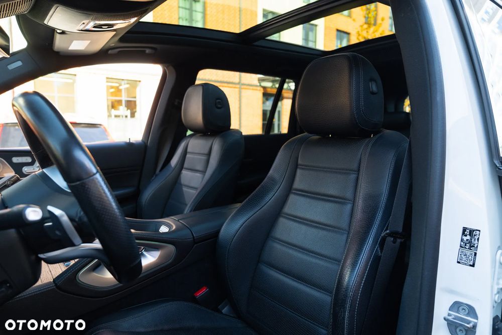 Mercedes-Benz GLS - 10