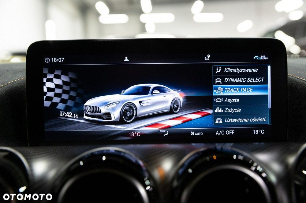 Mercedes-Benz AMG GT - 41