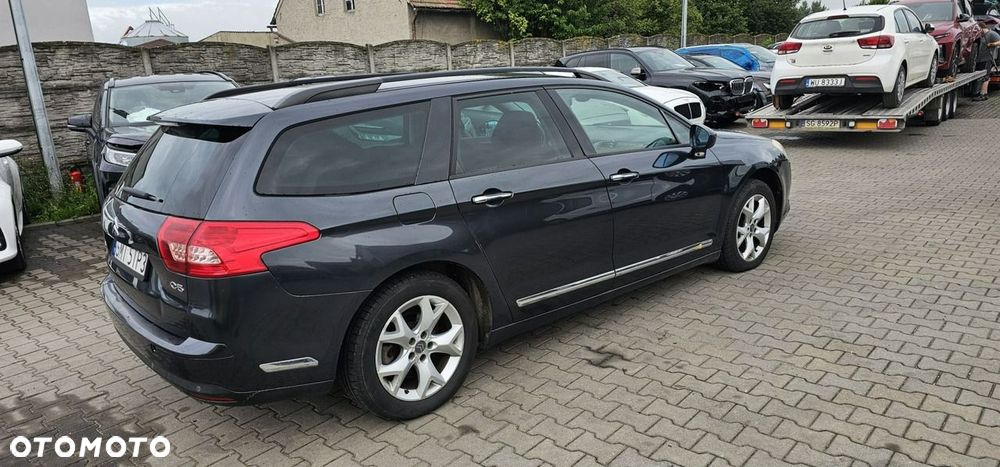 Citroën C5 1.6 HDi Attraction - 2
