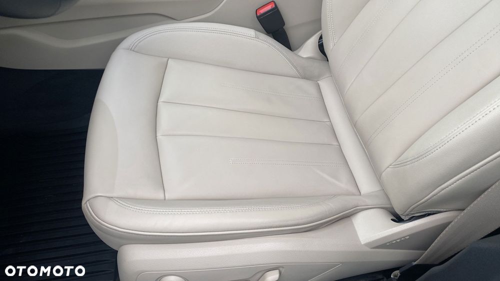 Audi A4 Limousine 35 TFSI mHEV Advanced S tronic - 16