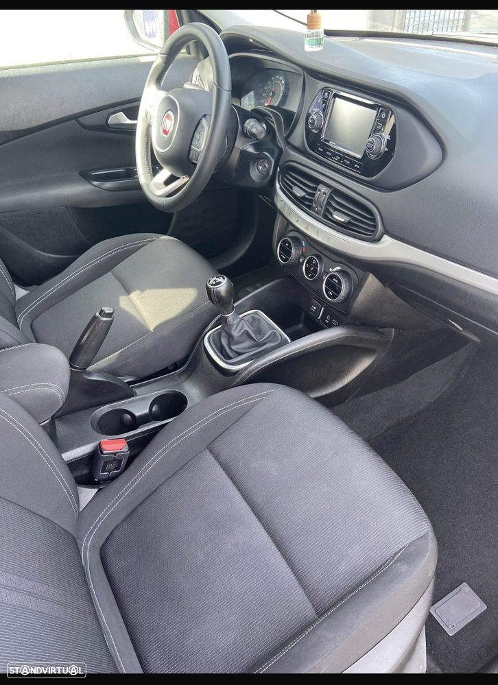 Fiat Tipo Station Wagon 1.3 M-Jet Easy - 6