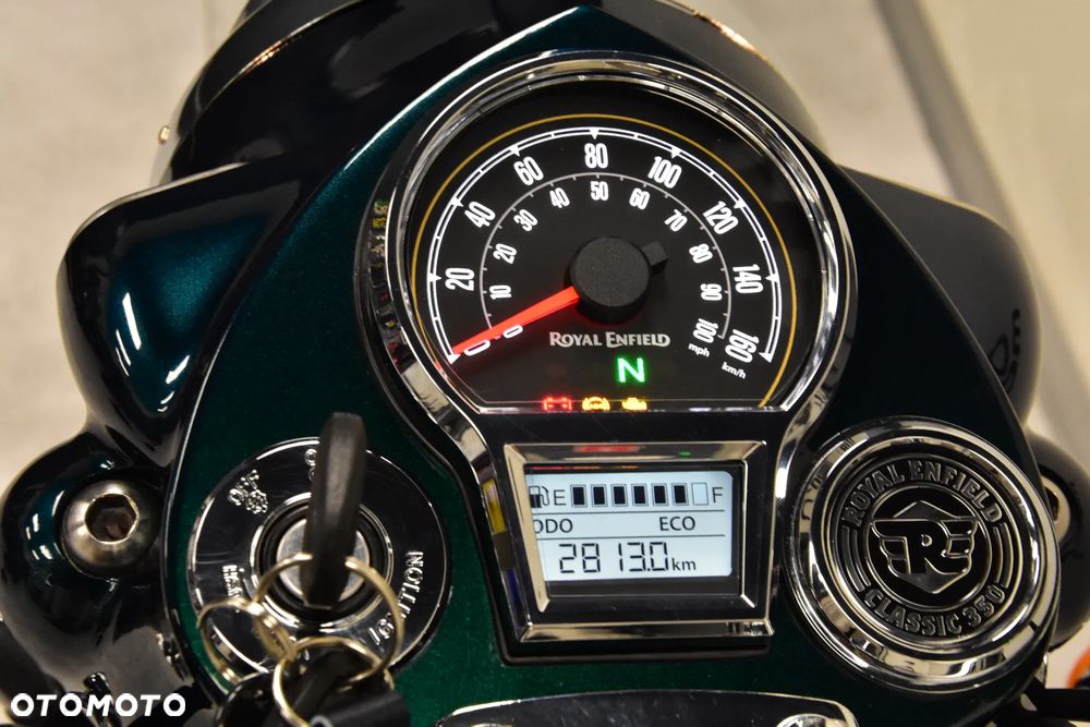 Royal Enfield Classic - 17