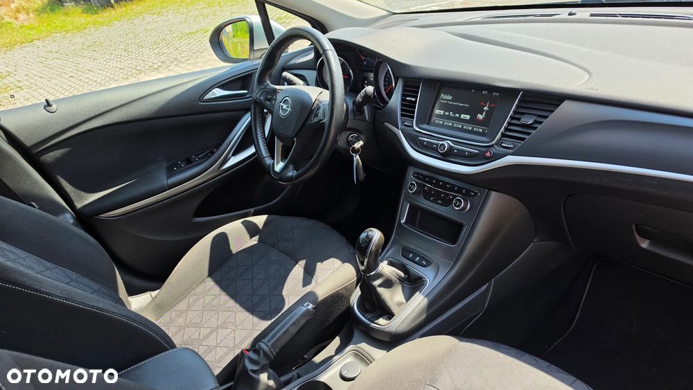 Opel Astra 1.4 Turbo Start/Stop 120 Jahre - 5