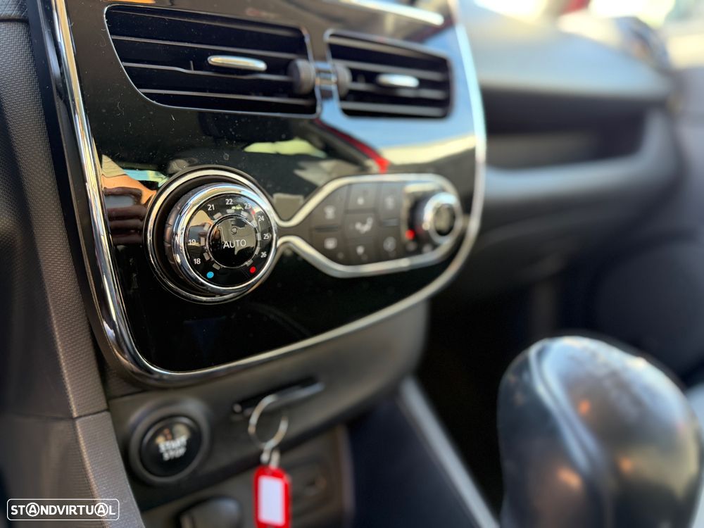 Renault Clio Sport Tourer Energy dCi 90 Start & Stop Dynamique - 15