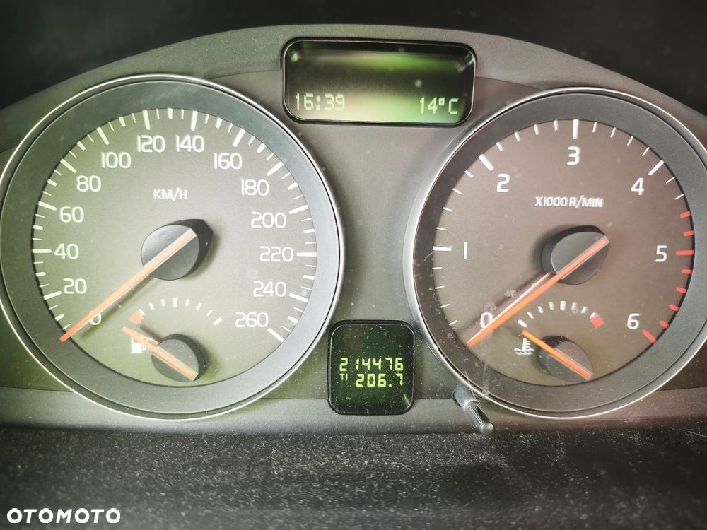 Volvo V50 2.0D - 15