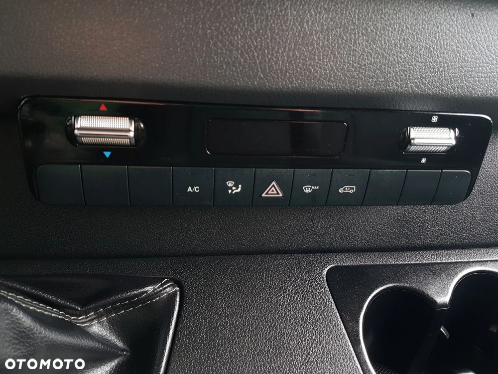 Mercedes-Benz Sprinter KONTENER 8EP 4,11x2,15x2,30 KLIMA 314 CDI MANUAL KRAJOWY AC - 31