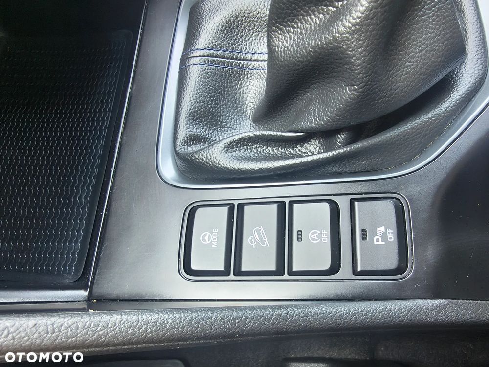 Hyundai Tucson blue 1.6 GDi 2WD Navi - 17