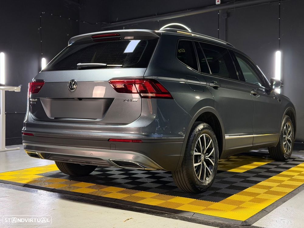VW Tiguan Allspace 2.0 TDI Highine DSG - 10