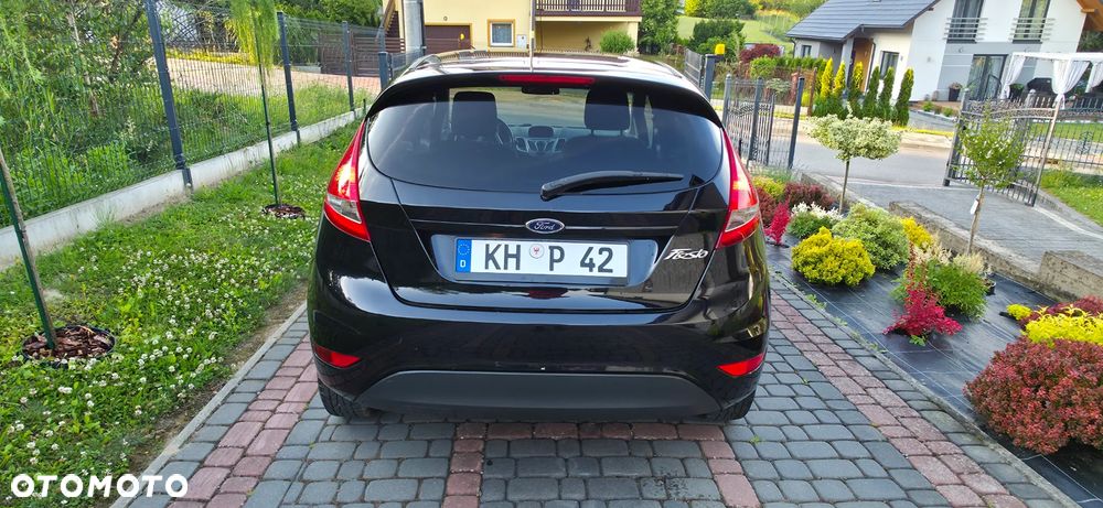 Ford Fiesta 1.25 Champions Edition - 4