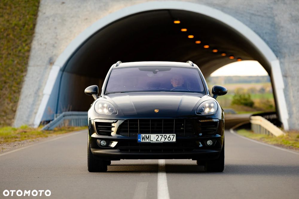 Porsche Macan - 4
