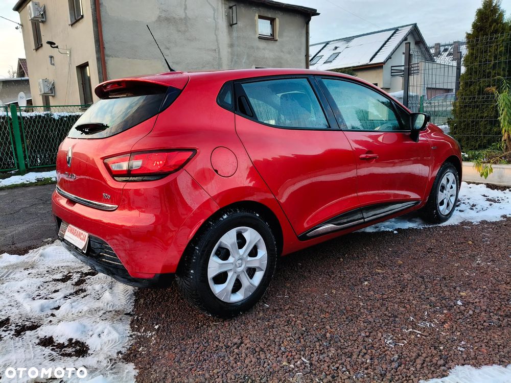 Renault Clio TCe 90 Dynamique - 10