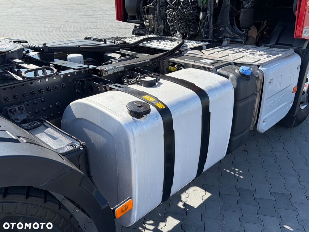 Volvo FH500 / NISKA KABINA / HYDRAULIKA / EURO 6 / ACC / LEDY / ALUFELGI / SERWISOWANY / SPROWADZONY - 20