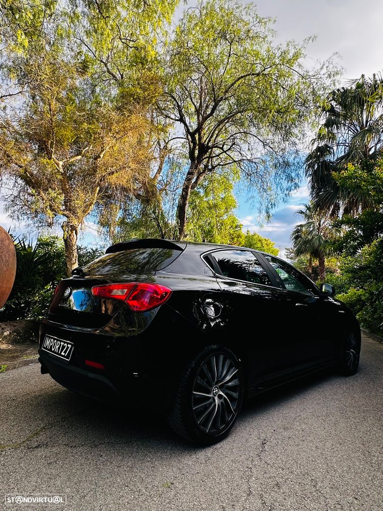 Alfa Romeo Giulietta 1.6 JTDM 16V Sport - 15