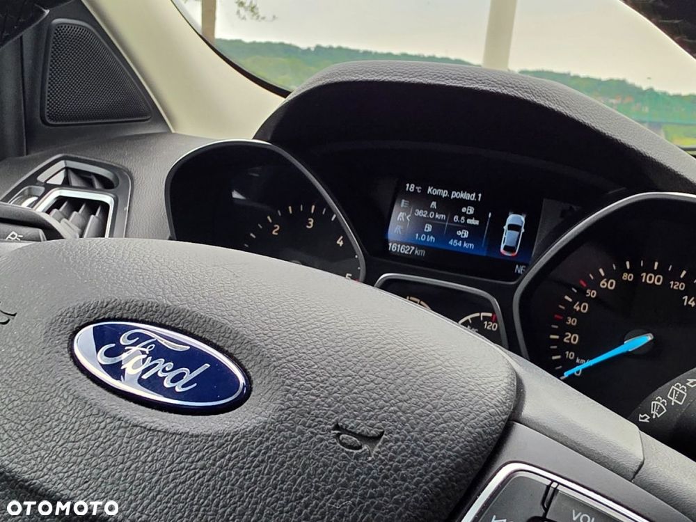 Ford Kuga - 20