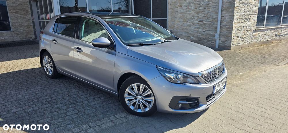 Peugeot 308 BlueHDi 130 EAT6 Stop & Start Allure Business-Paket - 5