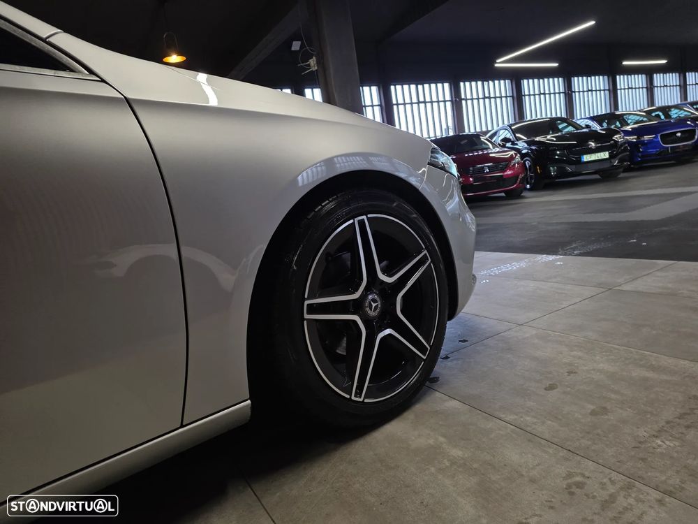 Mercedes-Benz A 180 d 7G-DCT Progressive - 43