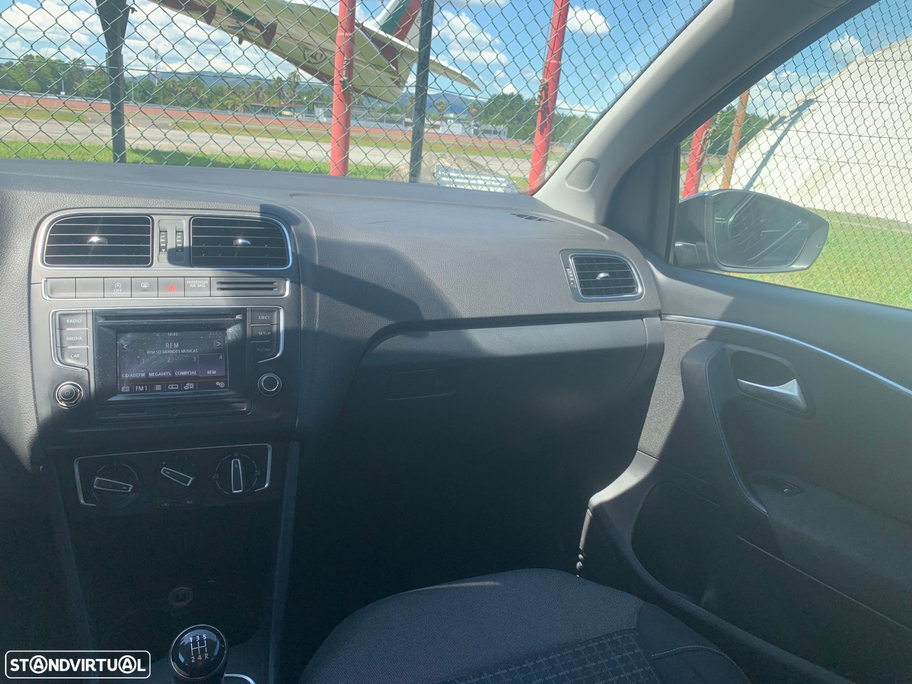 VW Polo 1.0 Confortline - 50