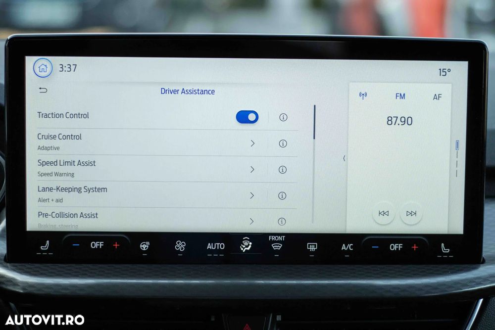 Ford Kuga 2.5 Duratec PHEV TITANIUM - 36