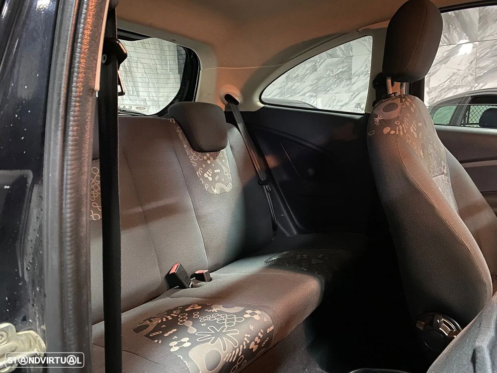 Ford KA 1.2 City - 9