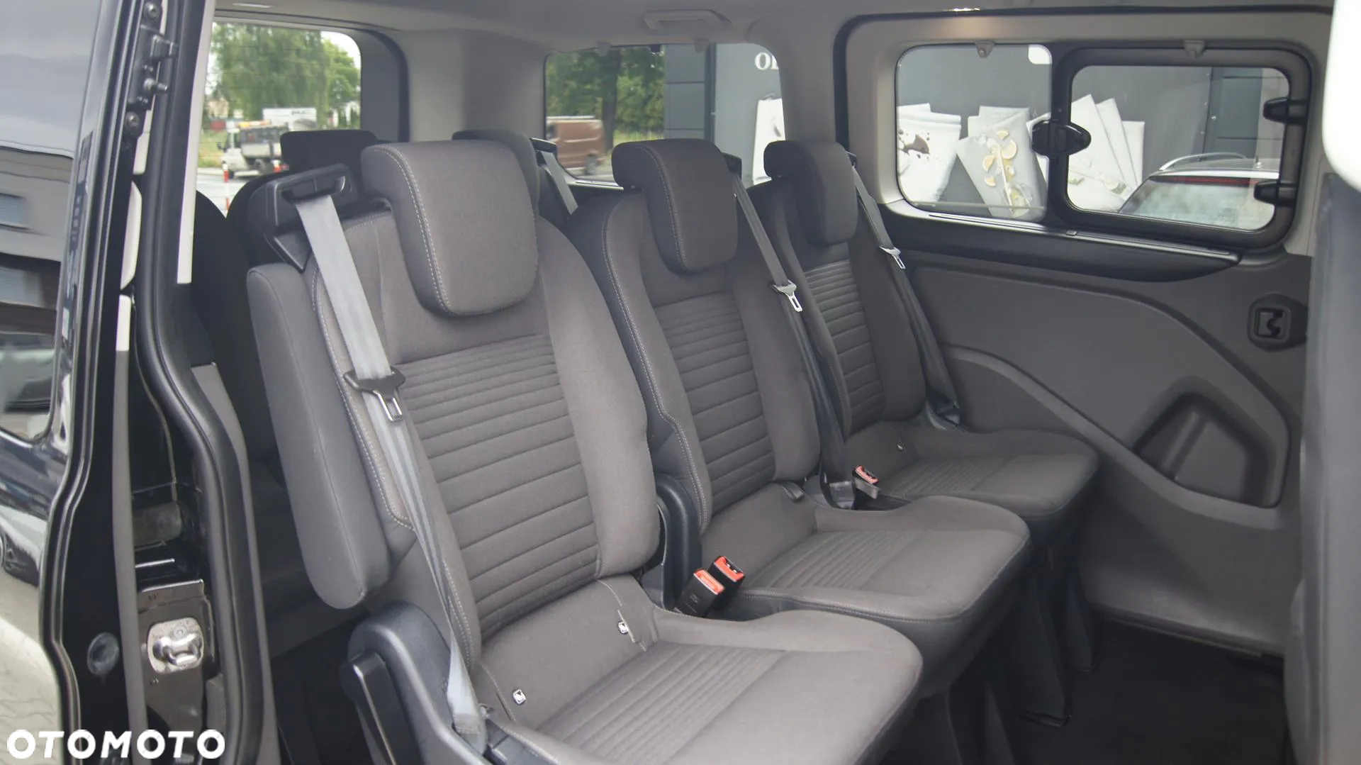 Ford Tourneo Custom 2.0 EcoBlue L1 Titanium X - 12