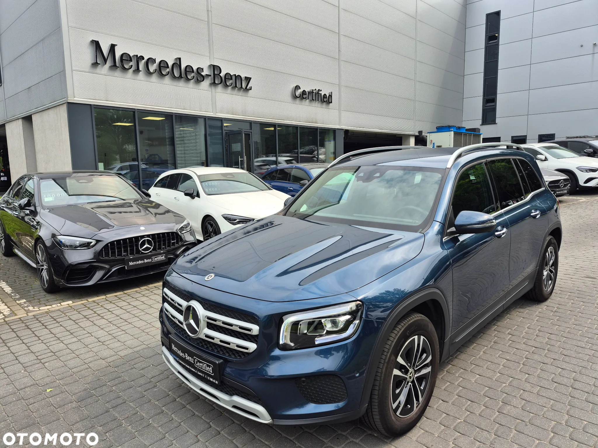 Mercedes-Benz GLB 250 4-Matic 8G-DCT - 9