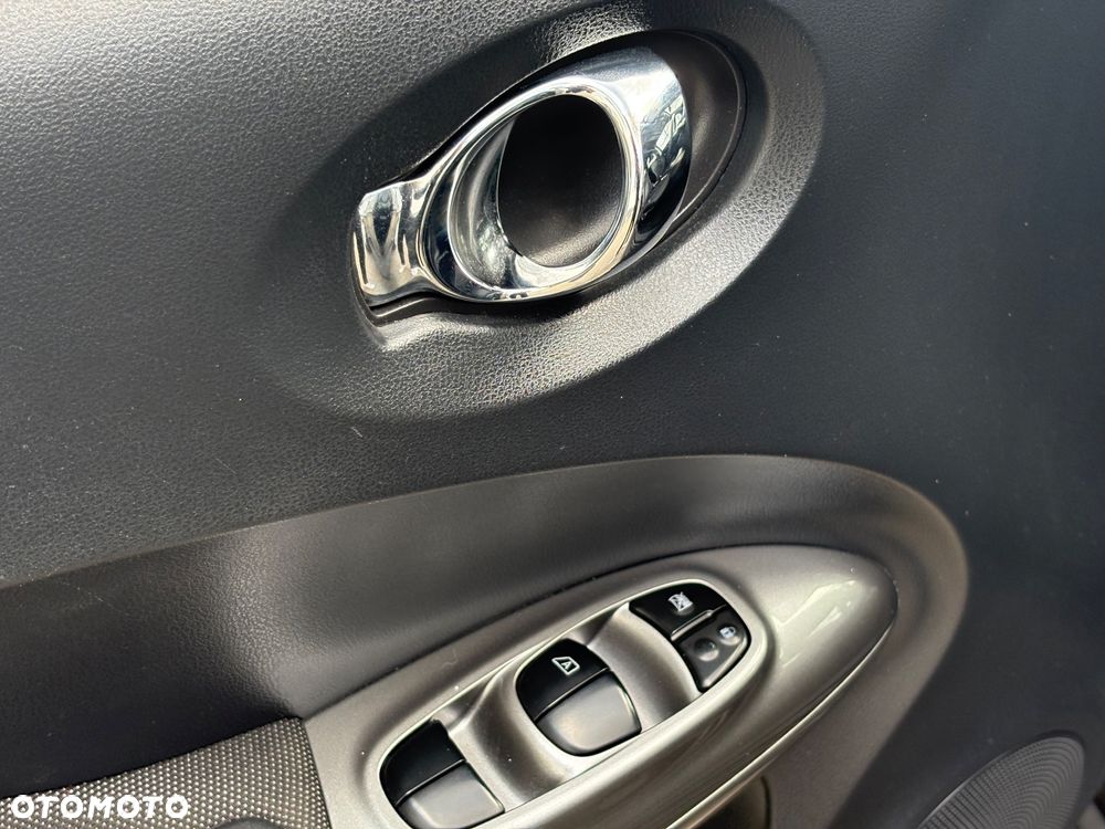 Nissan Juke 1.6 Tekna S&S - 9