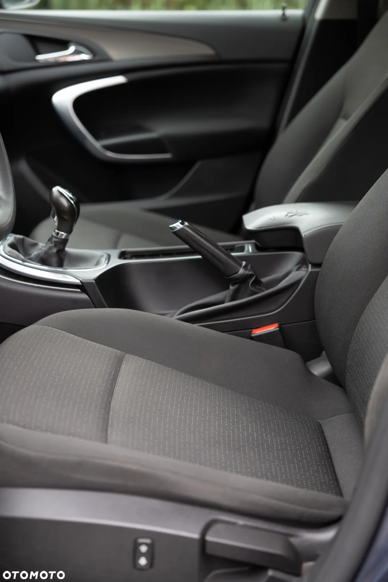 Opel Insignia 2.0 CDTI - 12