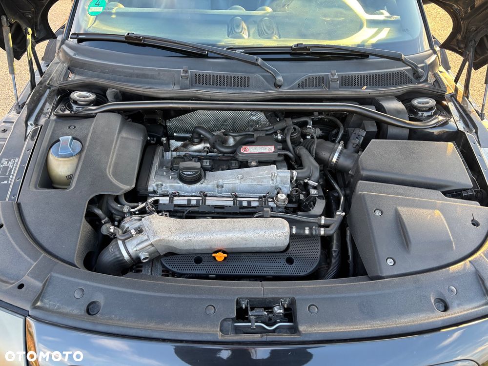 Audi TT Coupé 1.8T Quattro - 11